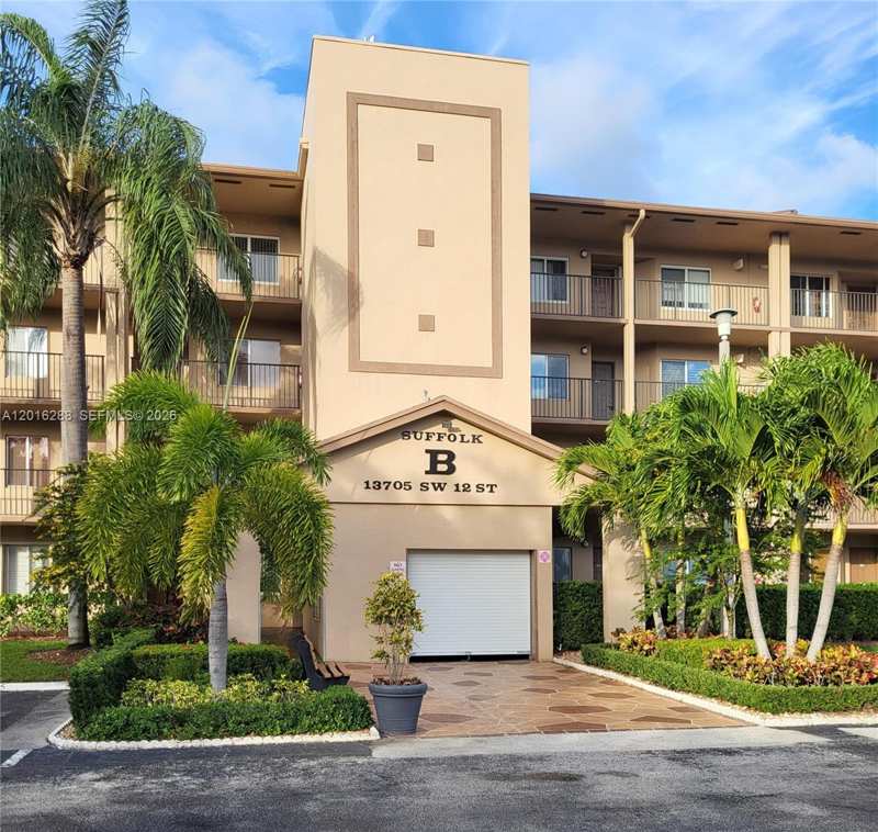 13705 SW 12th St # 304B, Pembroke Pines FL 33027