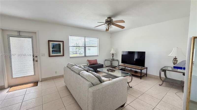 459 Monaco J # 459, Delray Beach FL 33446
