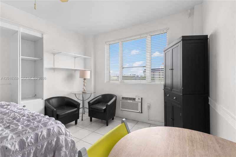 255 W 24th St # 432, Miami Beach FL 33140
