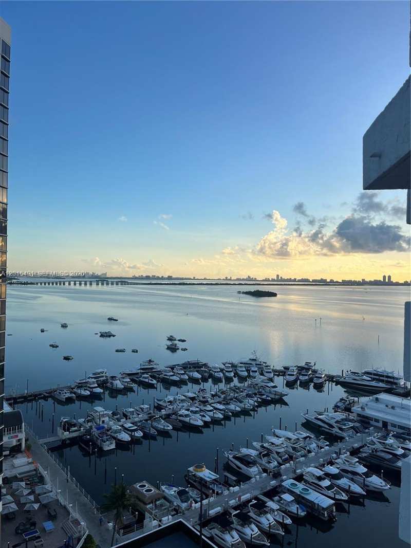 555 NE 15th St # 19E, Miami FL 33132