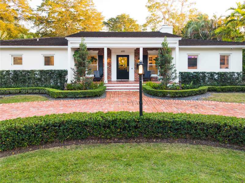 600 San Lorenzo Ave, Coral Gables FL 33146