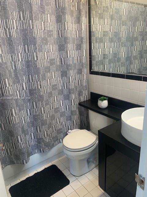 1244 Pennsylvania Ave # 306, Miami Beach FL 33139