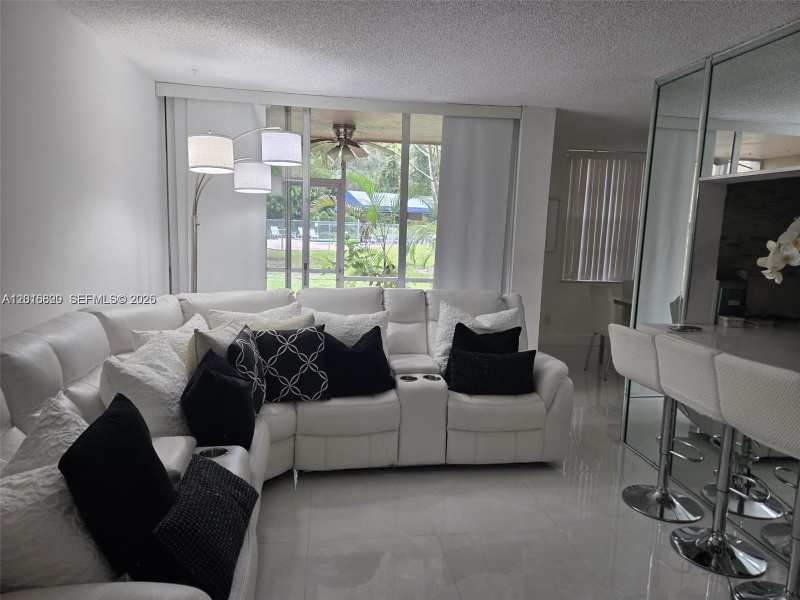 9410 Live Oak Pl # 103, Davie FL 33324