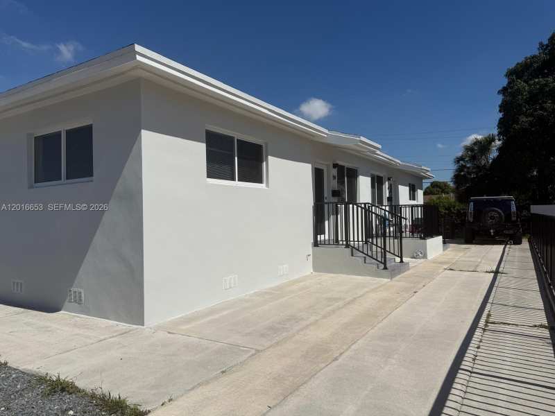 59 E 14th St # 59, Hialeah FL 33010