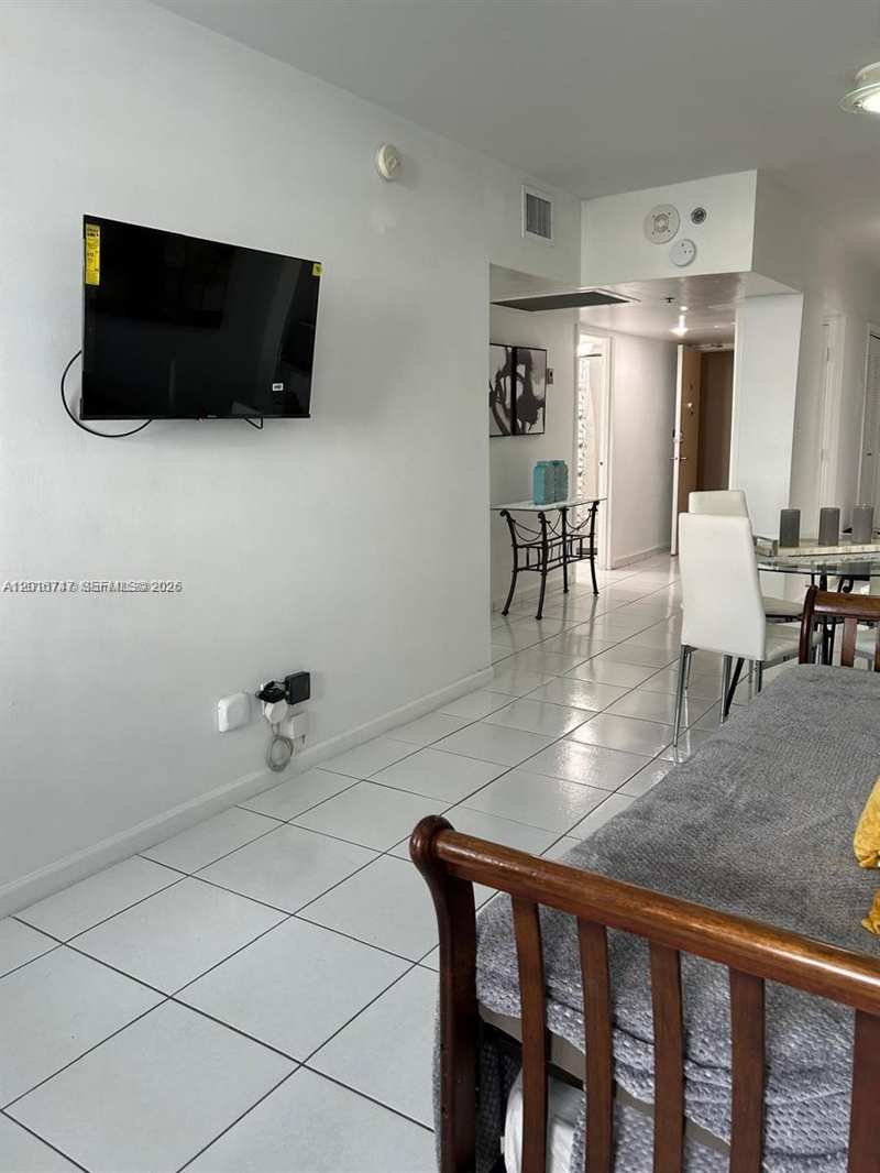 100 Lincoln Rd # 437, Miami Beach FL 33139
