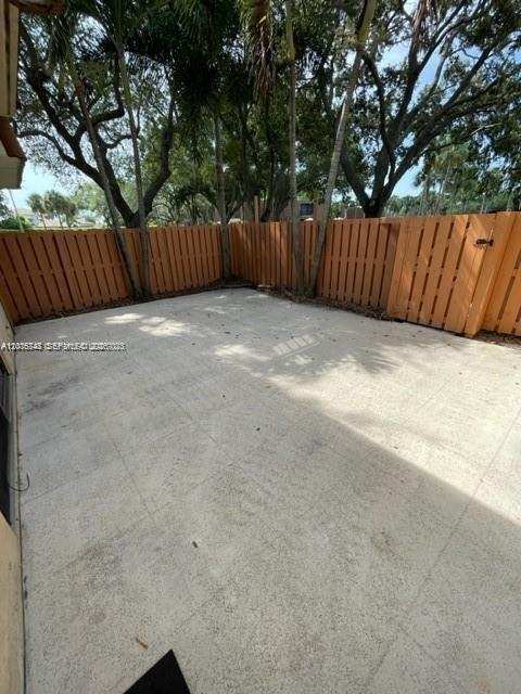 135 Heritage Way, West Palm Beach FL 33407