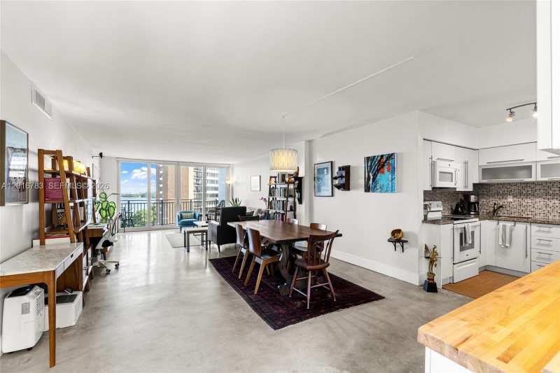 770 NE 69th St # 6D, Miami FL 33138