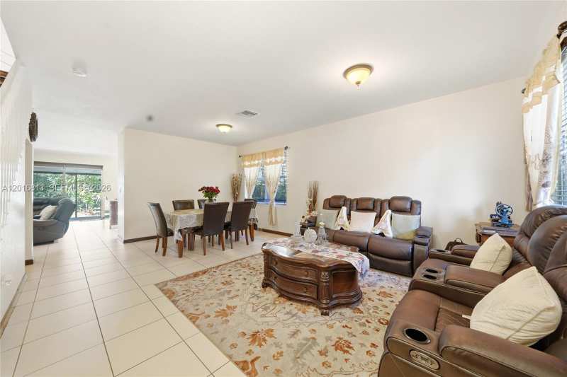 12921 SW 281st St, Homestead FL 33033