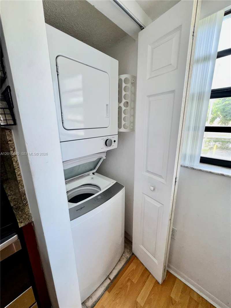 2762 W 60th St # 53, Hialeah FL 33016
