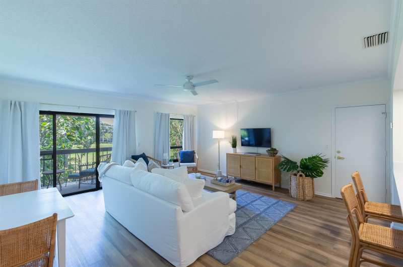 13334 Polo Club Road # 346, Wellington FL 33414