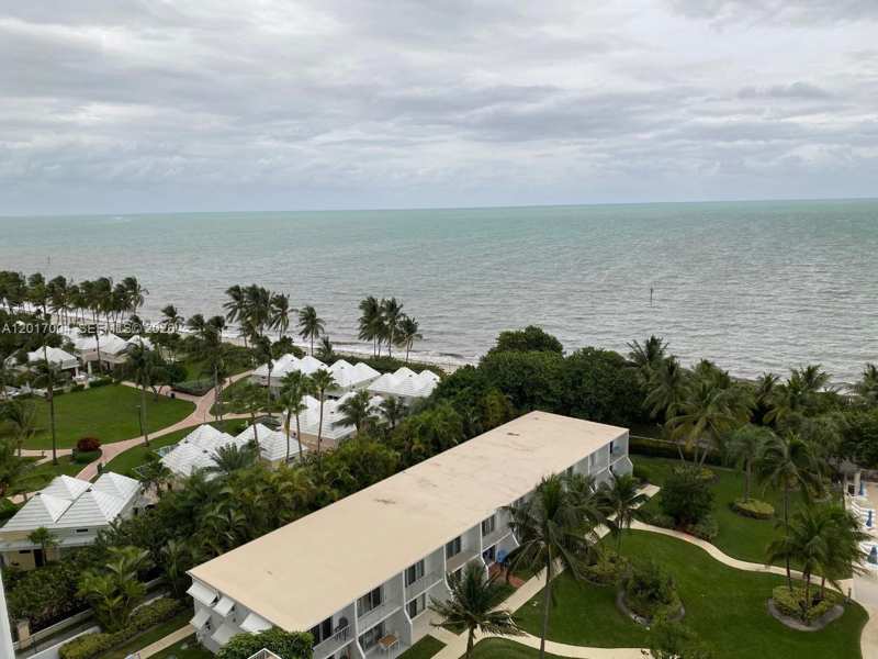 881 Ocean Dr # 10E, Key Biscayne FL 33149