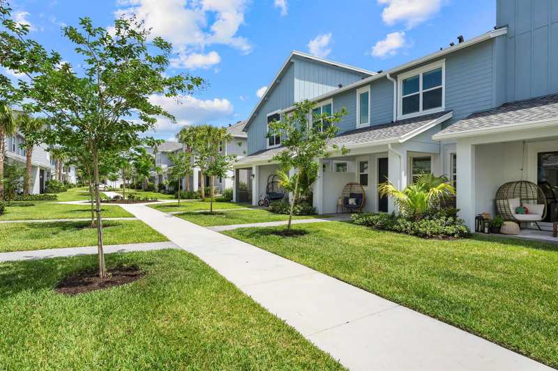 16417 Mirabell Manor Lane, FL 33470