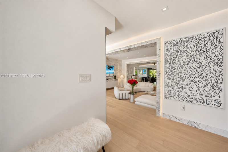 5750 La Gorce Dr, Miami Beach FL 33140