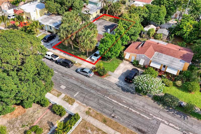 624 51st Street, West Palm Beach FL 33407