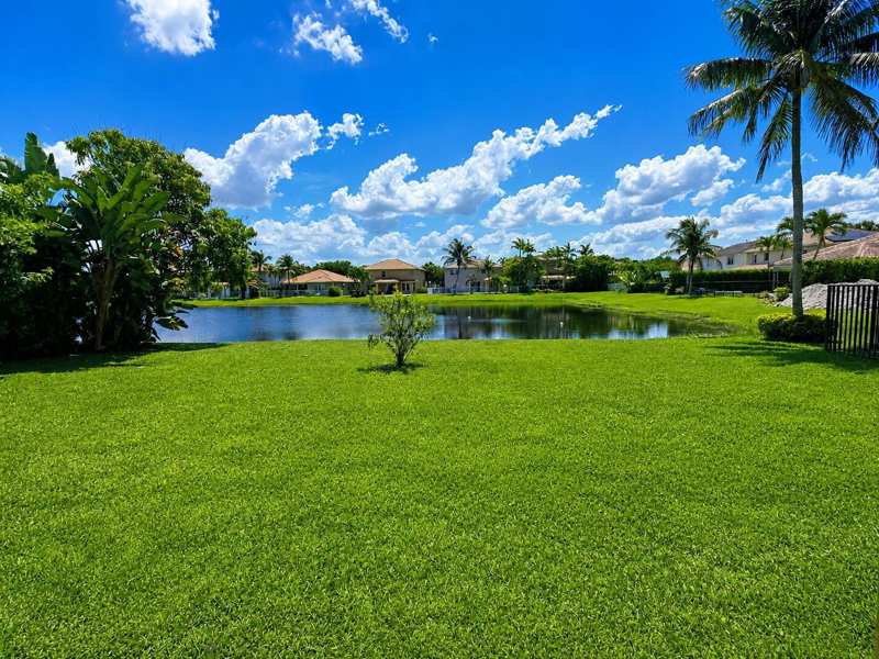 4436 Laurel Place, Weston FL 33332