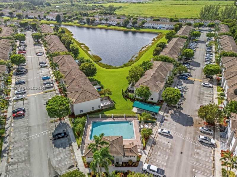 2953 SE 15th Ter, Homestead FL 33035
