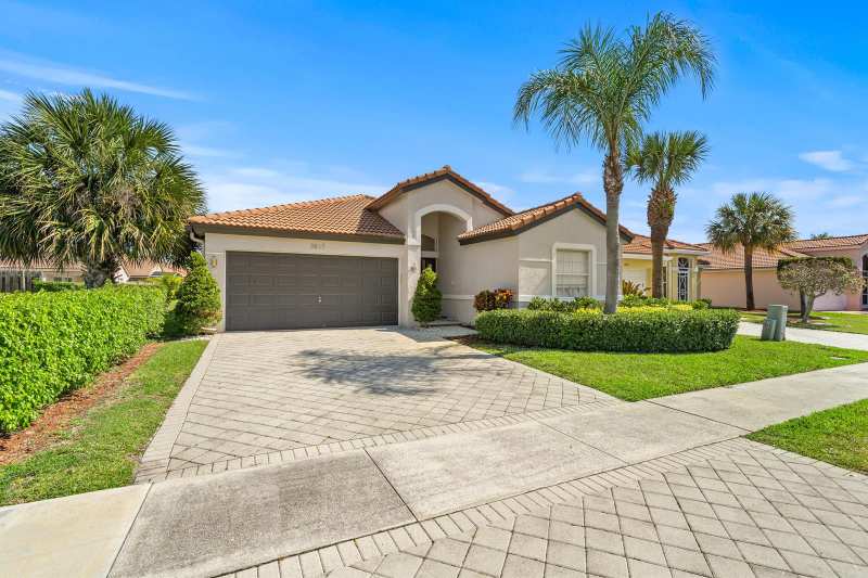 3817 Miramontes Circle, Wellington FL 33414