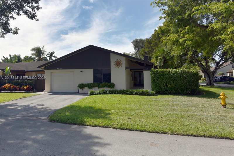 11744 SW 133rd Ct, Miami FL 33186