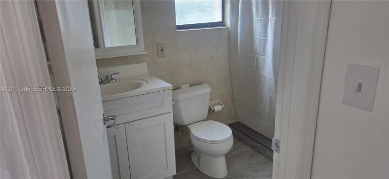 2761 NW 16th Ter # 2, Miami FL 33125