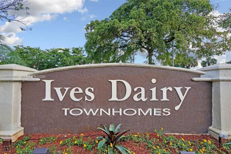 1048 NE 208th St # 1048, Miami FL 33179
