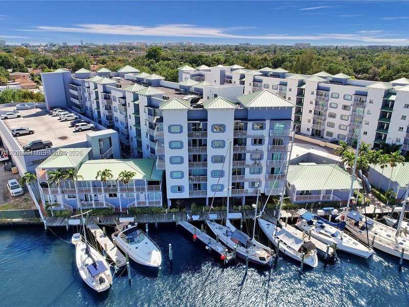 2415 NW 16th St Rd # 1, Miami FL 33125