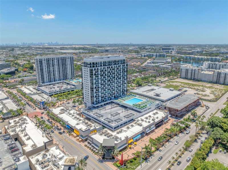 5252 NW 85th Ave # 911, Doral FL 33166