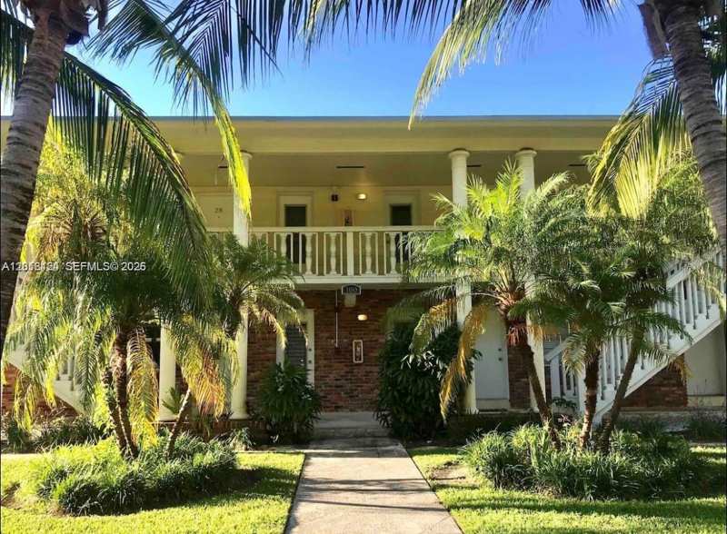 100 Sunrise Dr # 6, Key Biscayne FL 33149