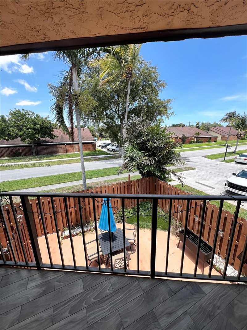 192 Springdale Cir # 192, Palm Springs FL 33461
