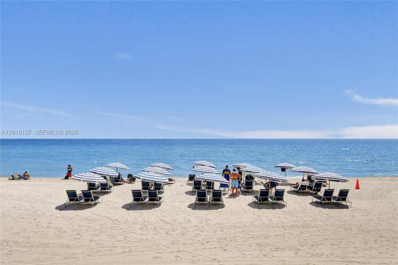 3725 S Ocean Dr # 1419, Hollywood FL 33019