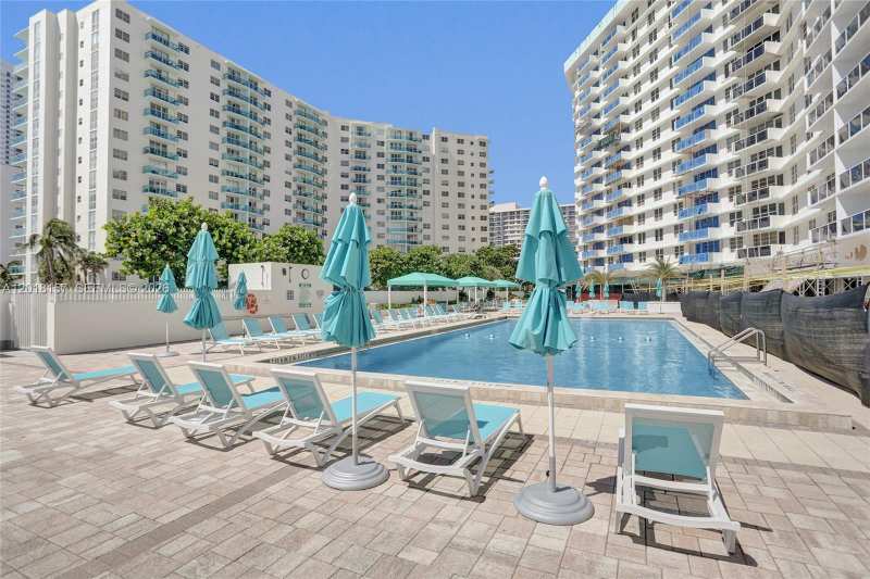 3725 S Ocean Dr # 1419, Hollywood FL 33019