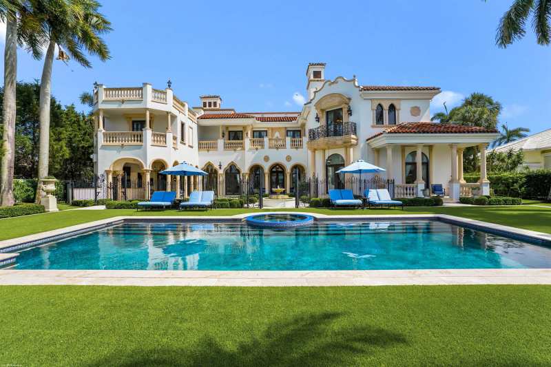 370 Eagle Drive, Jupiter FL 33477