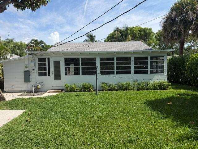 211 Princeton Drive, FL 33460