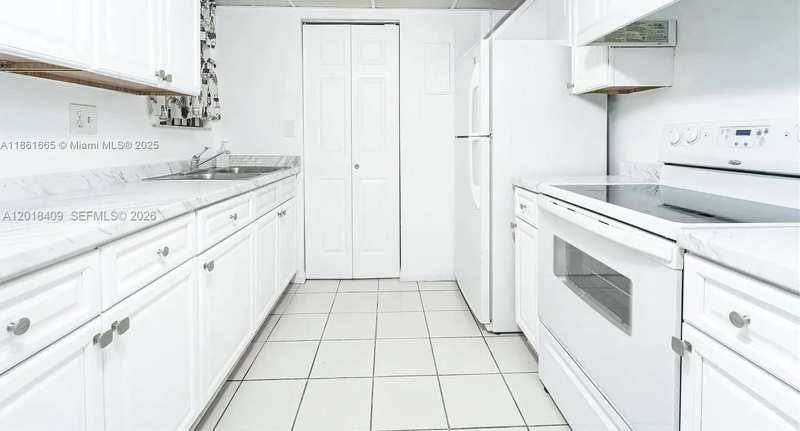 576 NW 114th Ave # 203, Sweetwater FL 33172