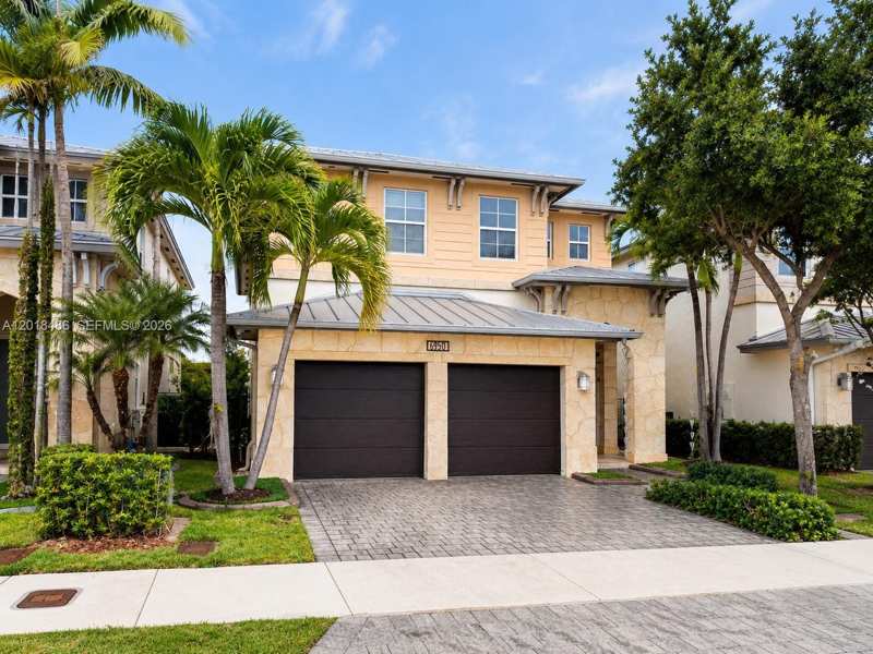 6950 NW 106th Ave, Doral FL 33178