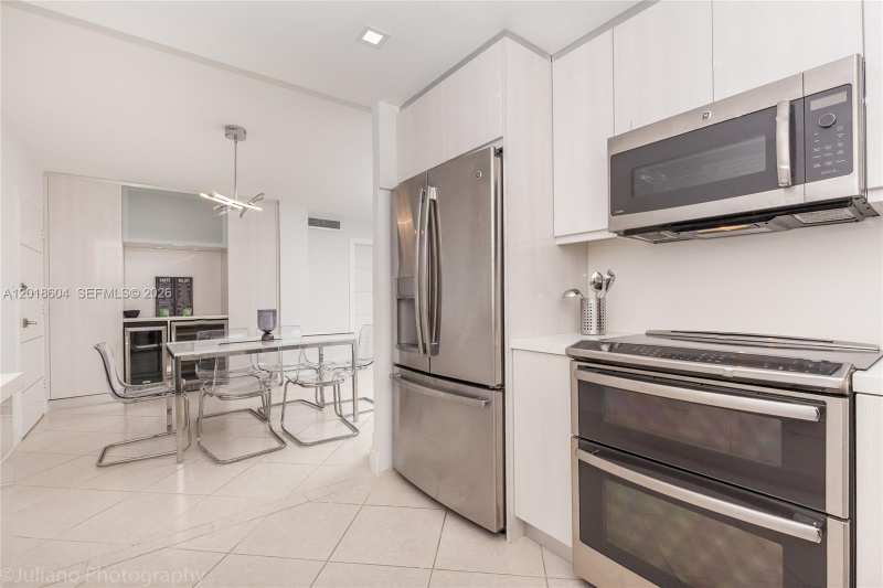 5555 Collins Ave # 9U, Miami Beach FL 33140