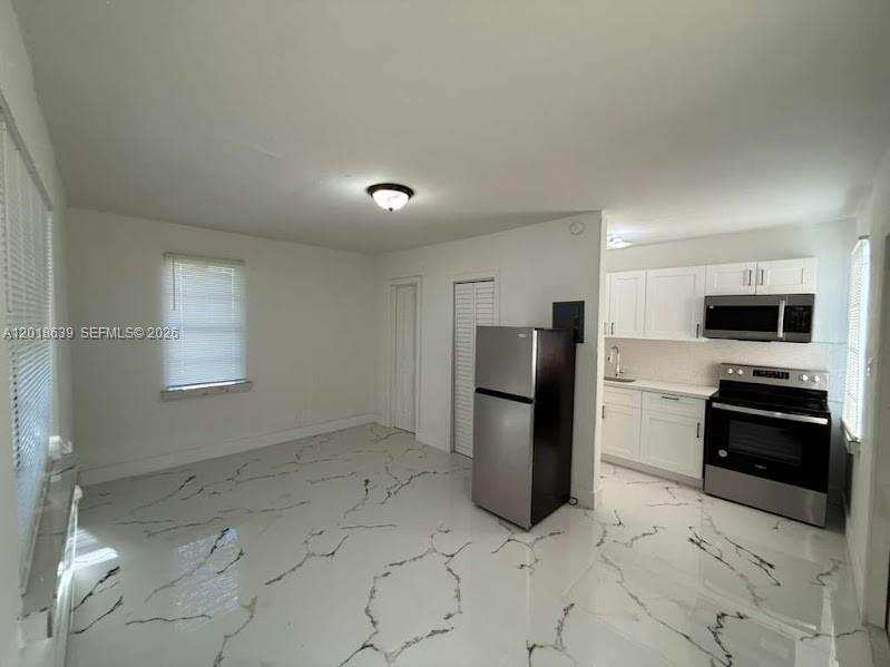 2775 NW 57th St, Miami FL 33142