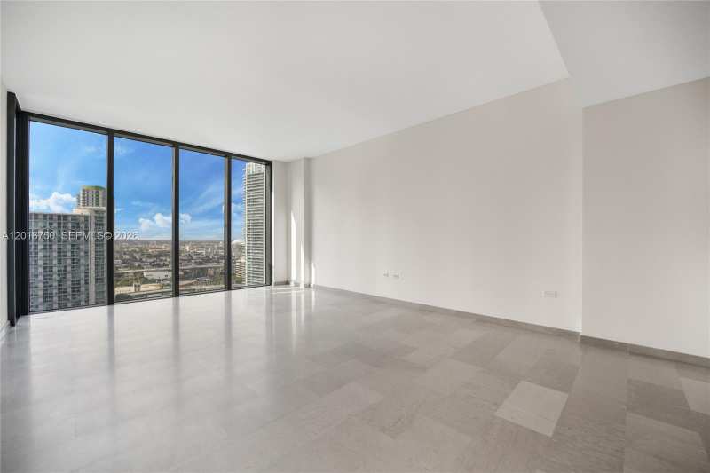 68 SE 6th St # 2310, Miami FL 33131
