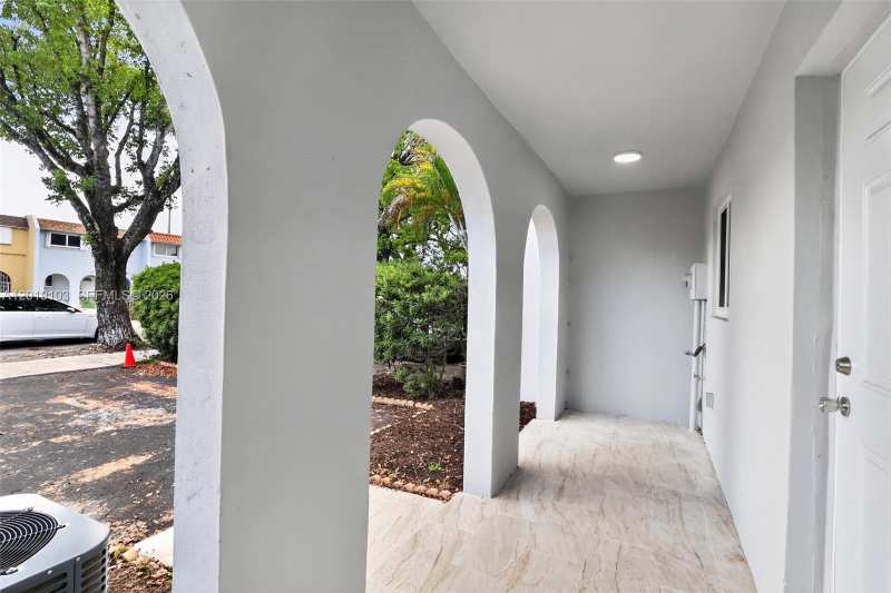 7090 W 2nd Ct # 7090, Hialeah FL 33014