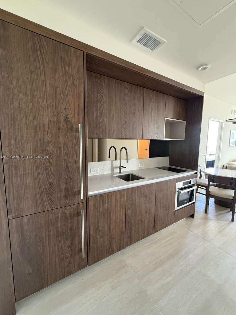 1611 SW 2nd ave # 911, Miami FL 33129