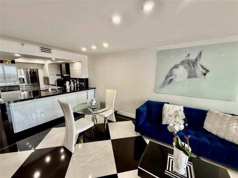 555 NE 15th St # 15H, Miami FL 33132