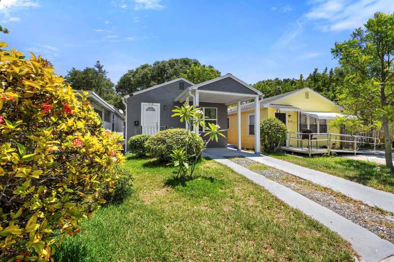518 N C Street, FL 33460