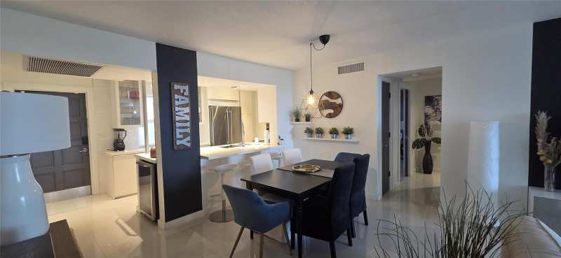 2671 S Course Drive # 806, Pompano Beach FL 33069