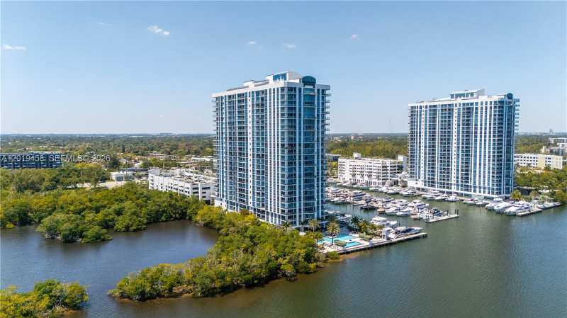 17111 Biscayne Blvd # 1406, North Miami Beach FL 33160