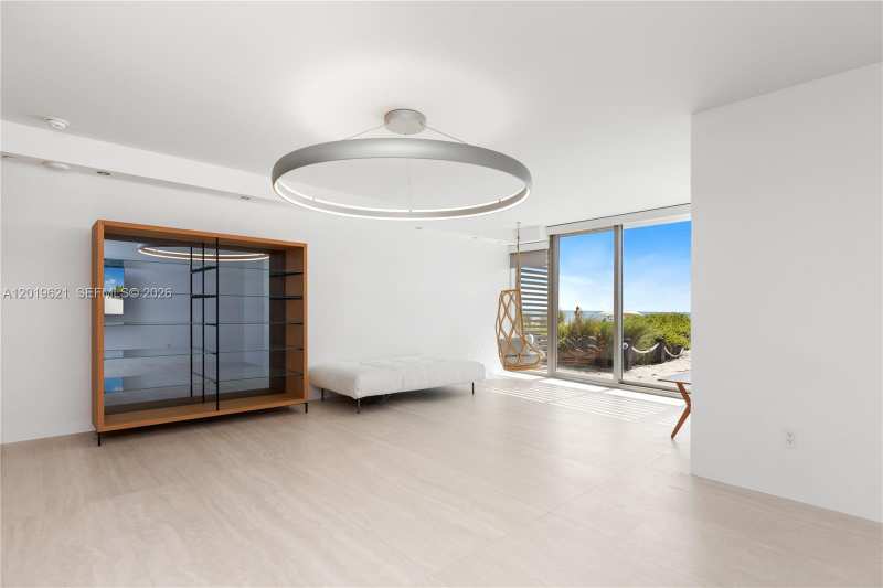 18975 Collins Ave # 1, Sunny Isles Beach FL 33160