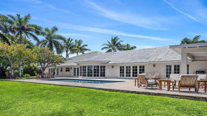 335 Old School Road, Gulf Stream FL 33483
