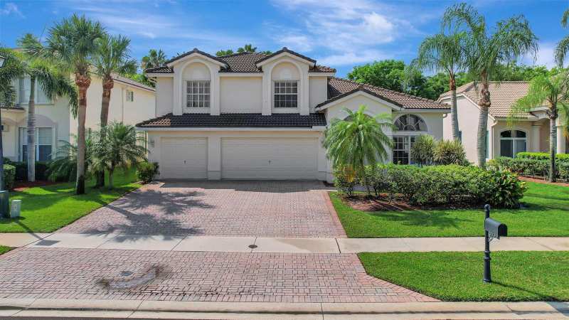 4190 Bahia Isle Circle, Wellington FL 33449