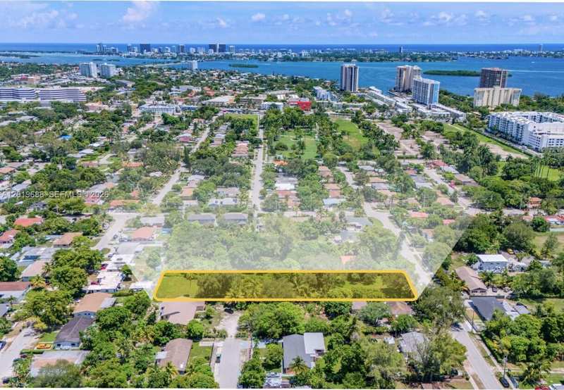 1231 NE 115th St, Miami FL 33161