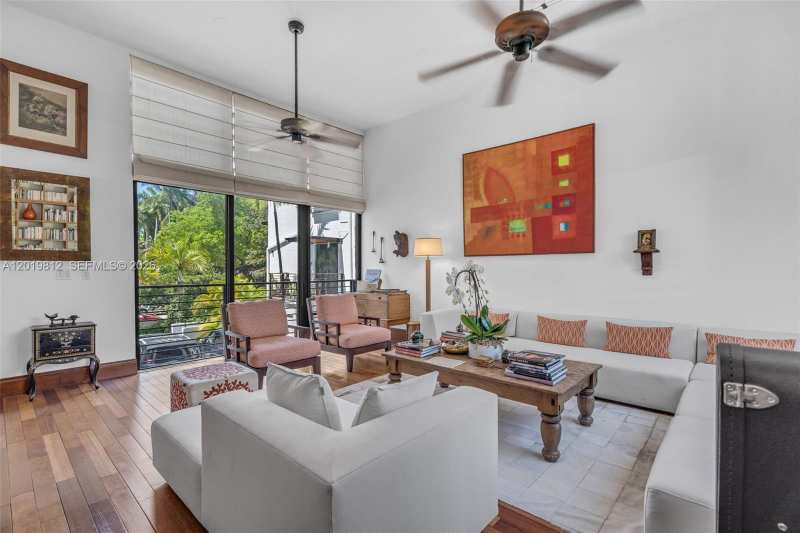 209 E Enid Dr # 36, Key Biscayne FL 33149