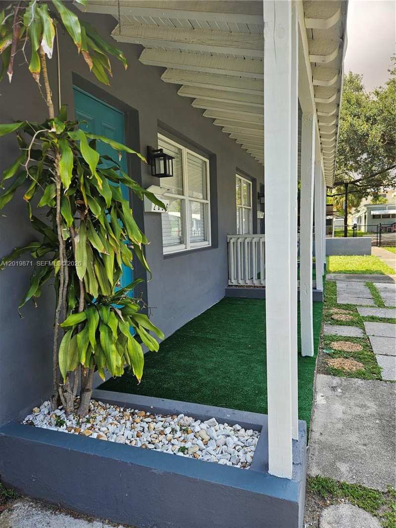 2034 Taylor St # 2034, Hollywood FL 33020