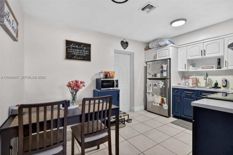 6791 Scott St, Hollywood FL 33024